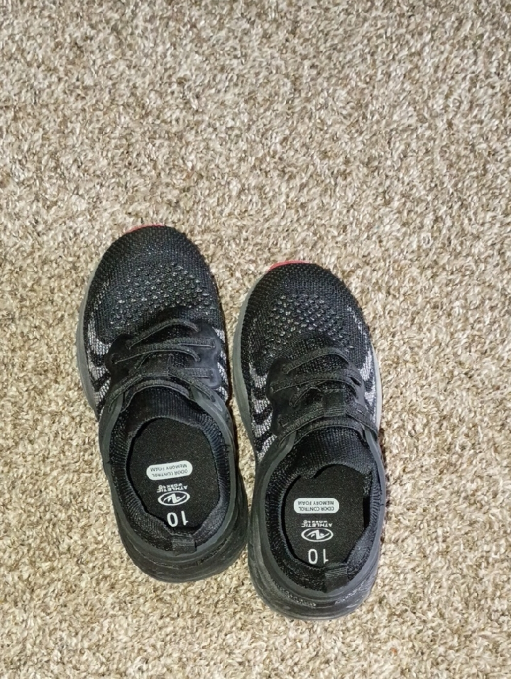 Pull On Sneaker